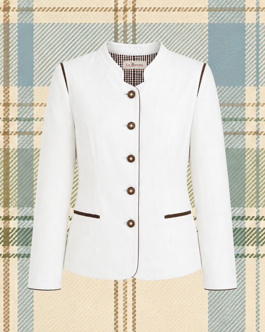 Sissi Joppe in White Linen